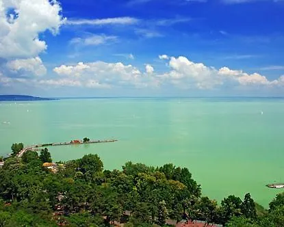 Lido Riviera Apartman Hotel apartamentowy Balatonlelle